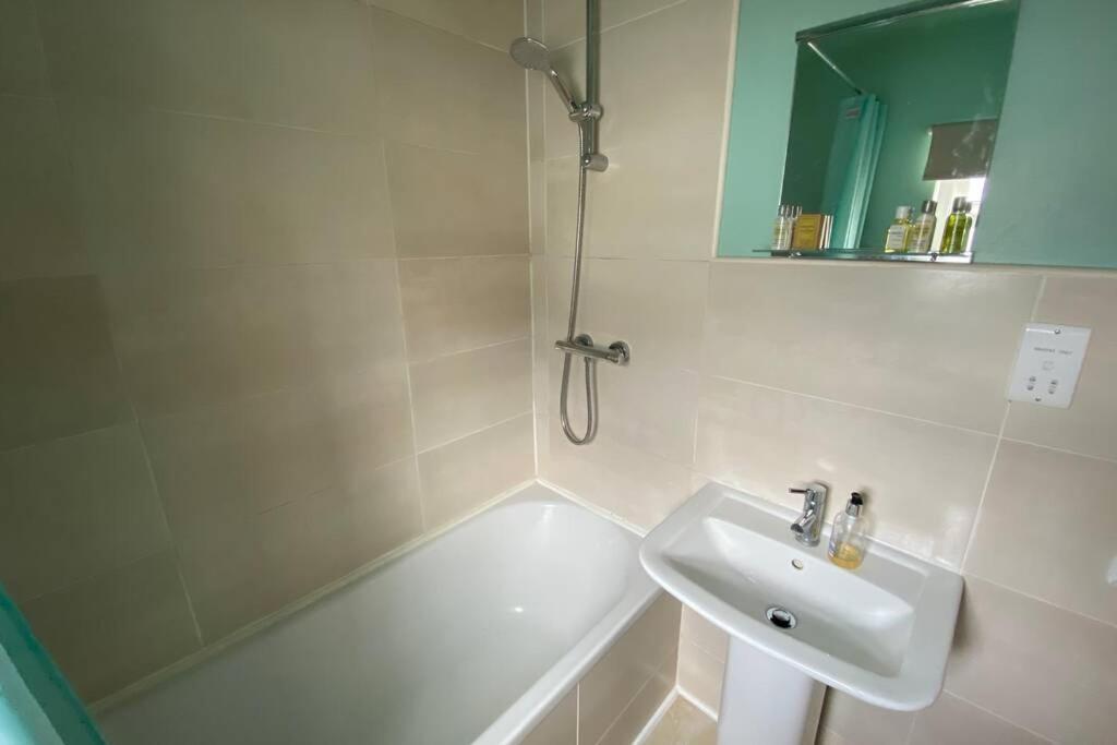 Appartement Sited In Lytham, Not Moss Side, Meadow Hse, Entire Hse, Sleeps 6 à Moss Side  Extérieur photo